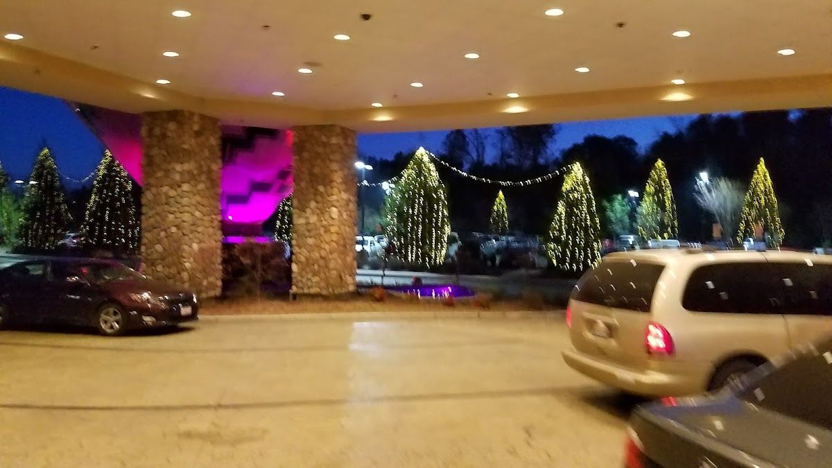 Win-River Resort and Casino photo 10