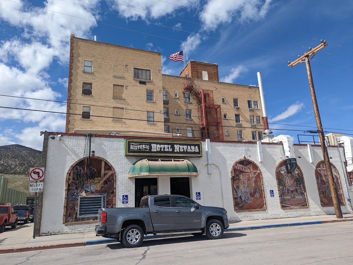 Hotel Nevada & Gambling Hall - Casino in Ely, United States