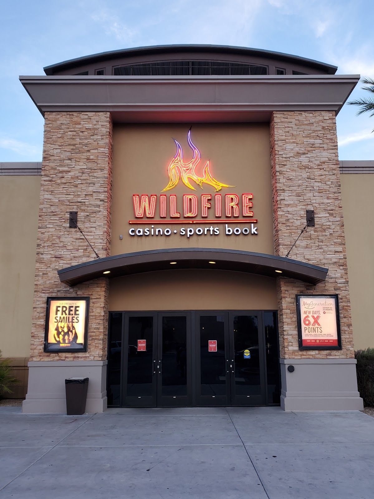 Wildfire Casino & Lanes photo 4