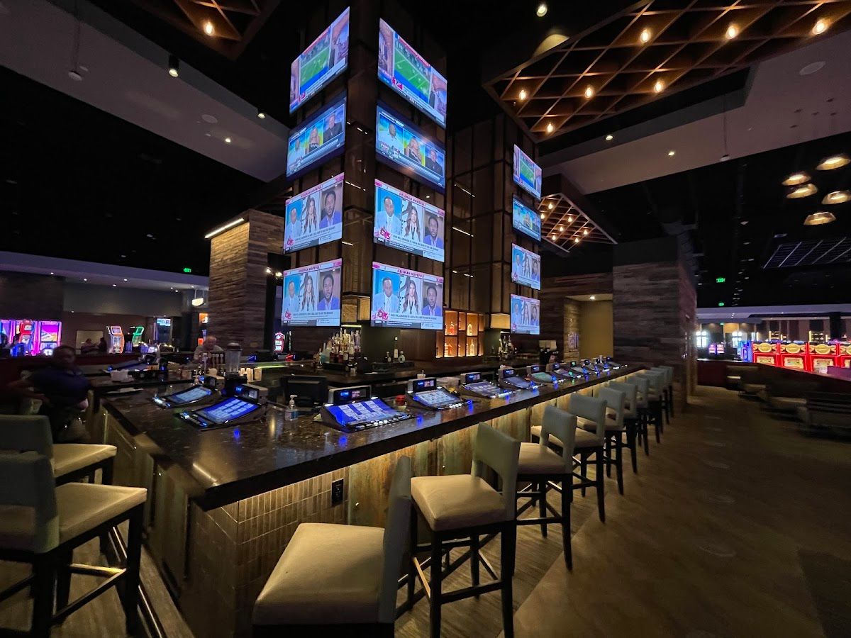 Saracen Casino Poker Room photo 4