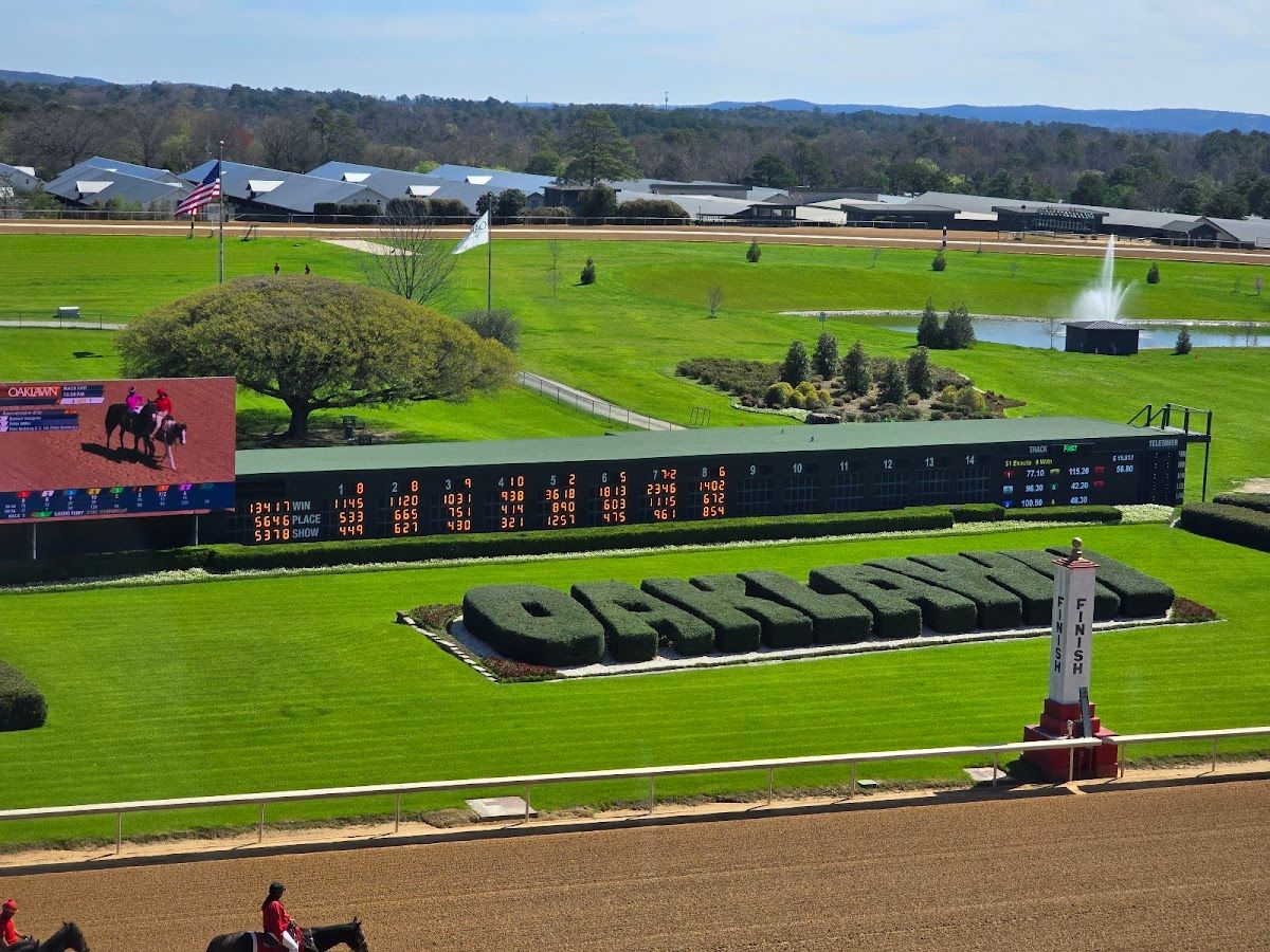 Oaklawn Poker Room photo 7