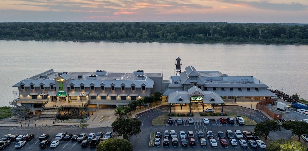 Trop Casino Greenville Poker Room photo 4