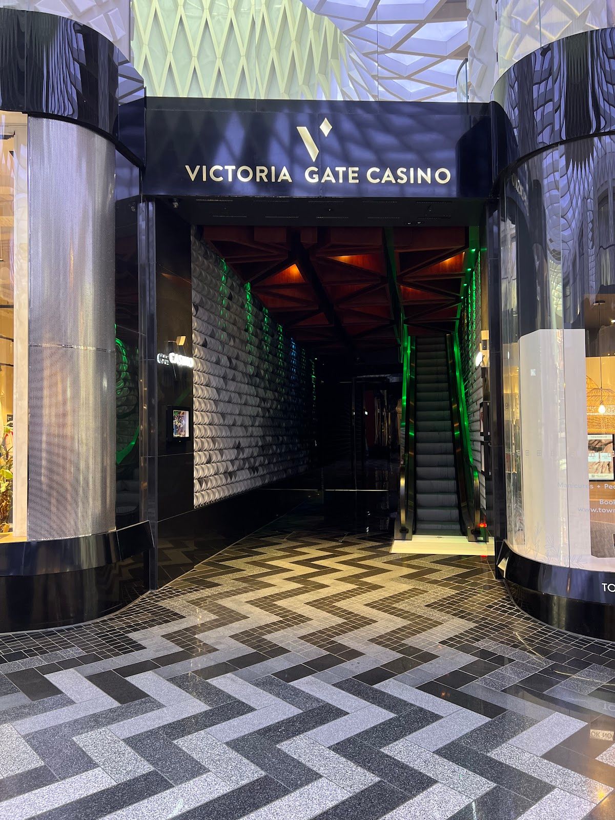 Victoria Gate Casino photo 6