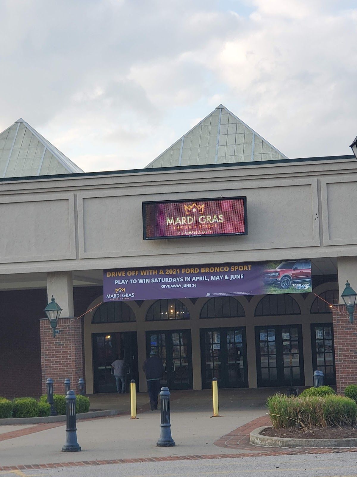 Mardi Gras Casino & Resort photo 5
