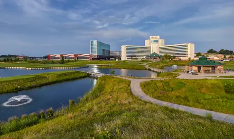 Mystic Lake Casino Hotel Poker Room - Casino in Prior Lake, United States