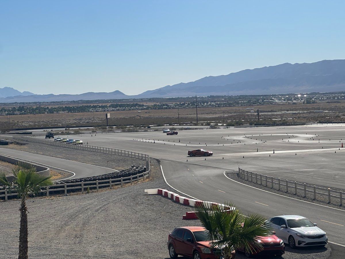 Spring Mountain Motorsports Ranch photo 4