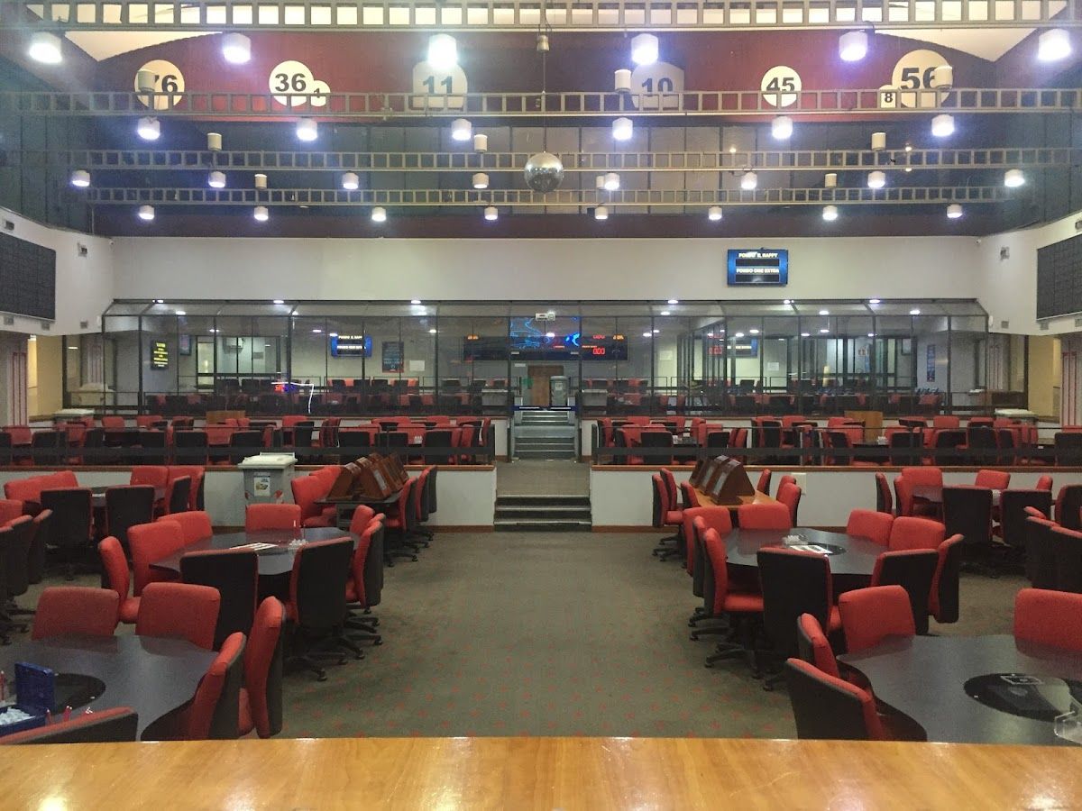 Sala Admiral BINGO FIORENTINI - SLOT & VLT - Casino in Naples, Italy