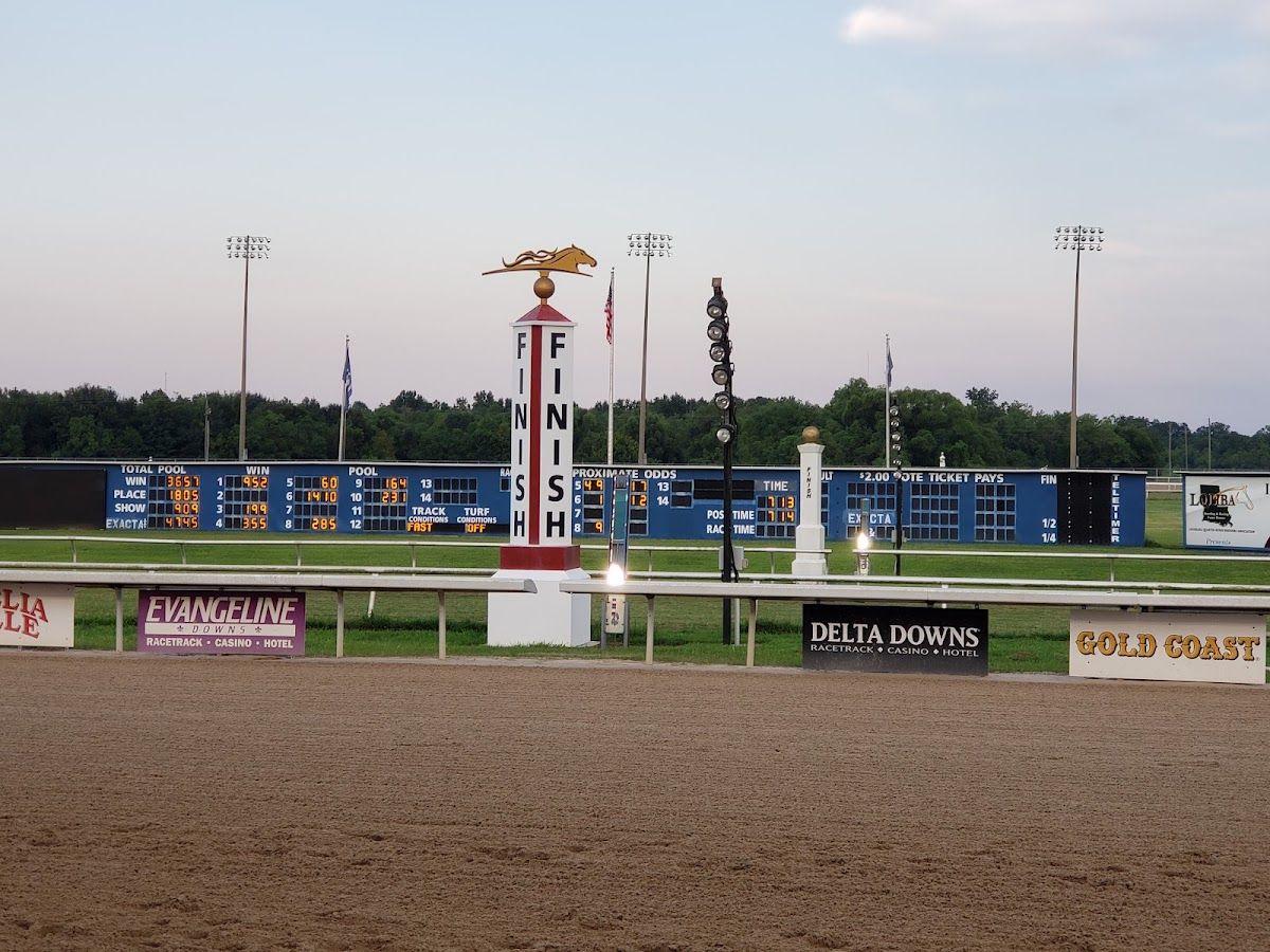 Evangeline Downs Racetrack & Casino photo 5
