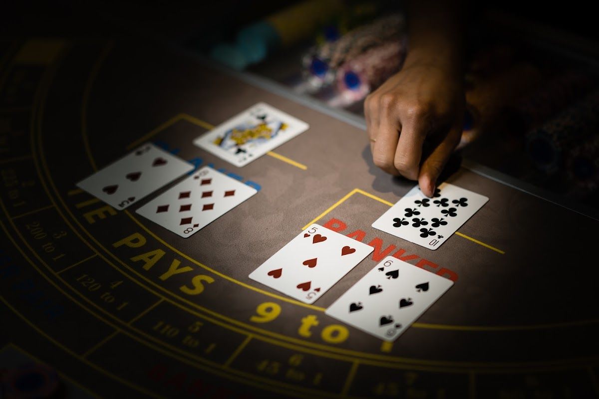 The Colony Club – Poker photo 9