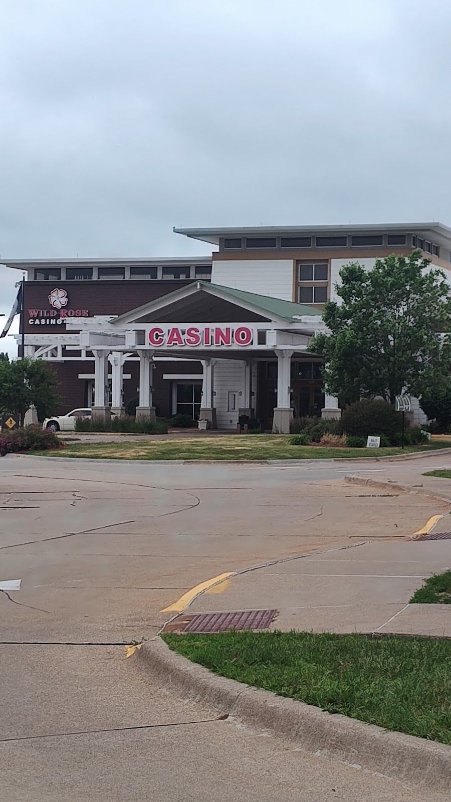 Wild Rose Casino & Hotel Clinton photo 2