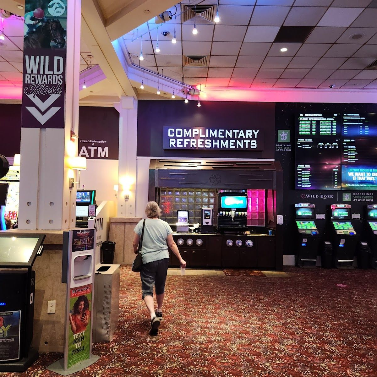 Wild Rose Casino & Hotel Clinton photo 3
