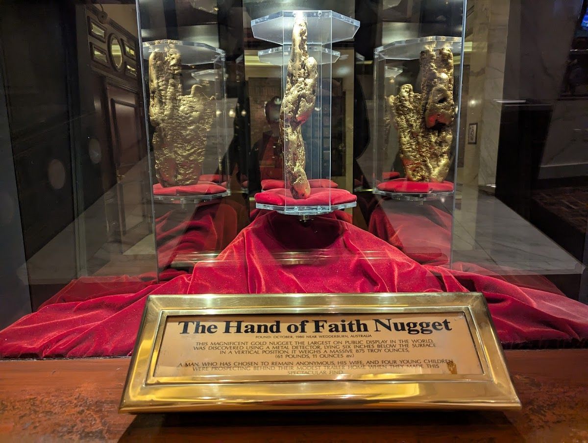Golden Nugget Las Vegas Poker Room photo 9