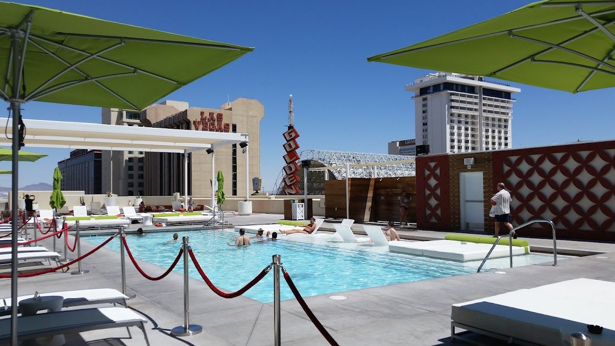 Plaza Hotel & Casino photo 3
