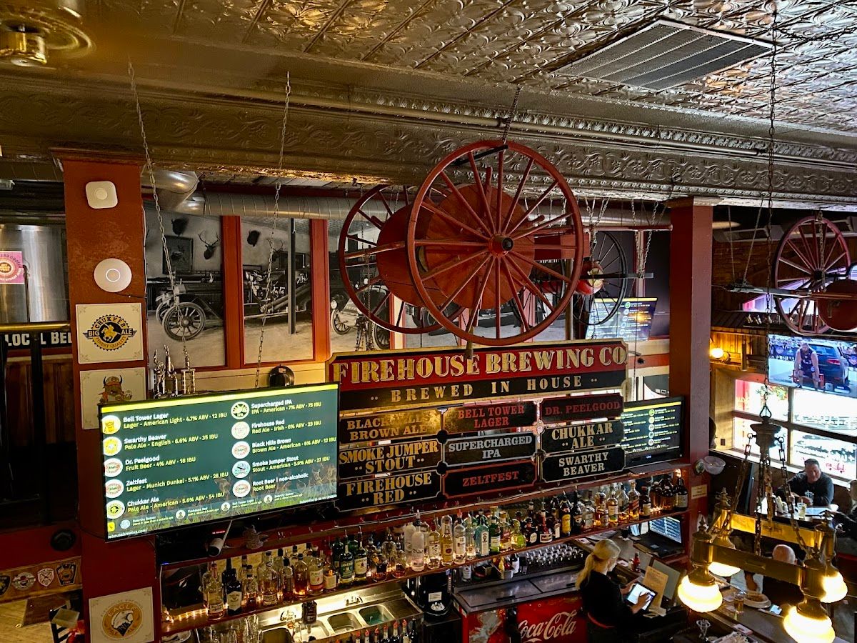Ben's Brewing Co Slots Lounge photo 3