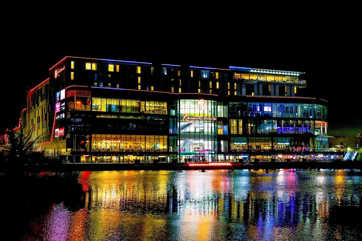 Resorts World Casino – Poker photo 6