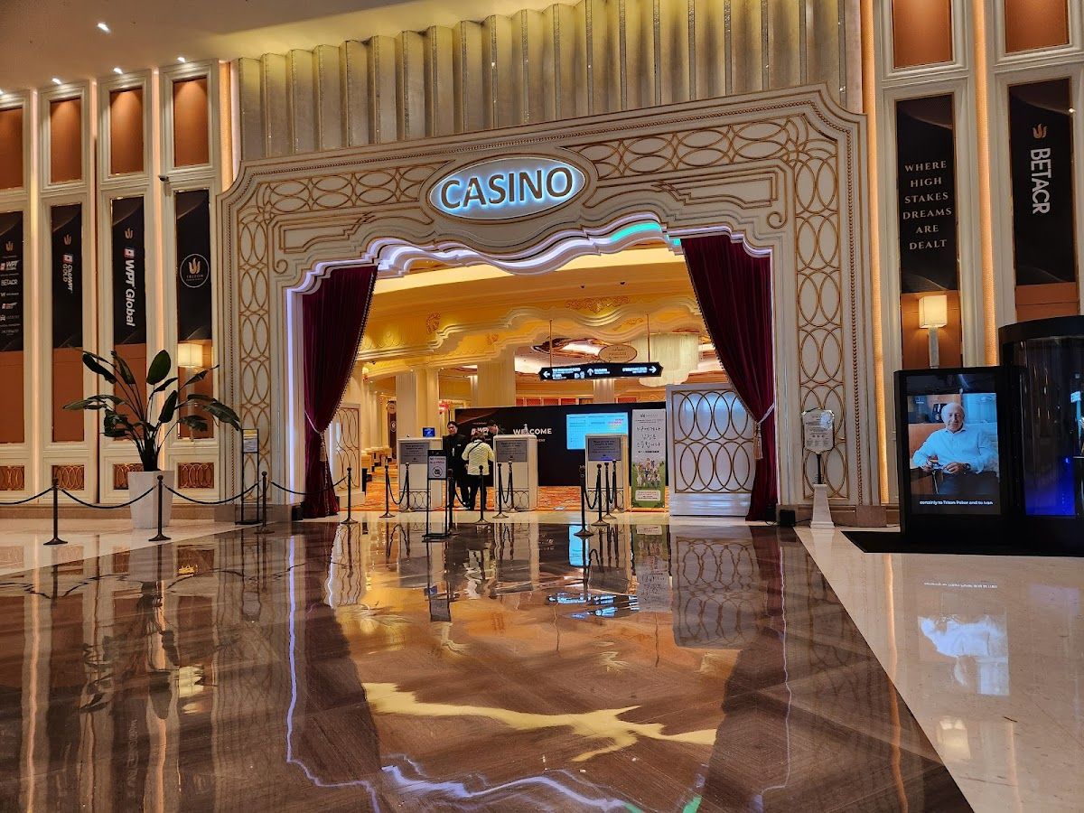 Landing Casino Jeju photo 3