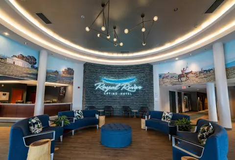 Royal River Casino & Hotel - Casino in Flandreau, United States