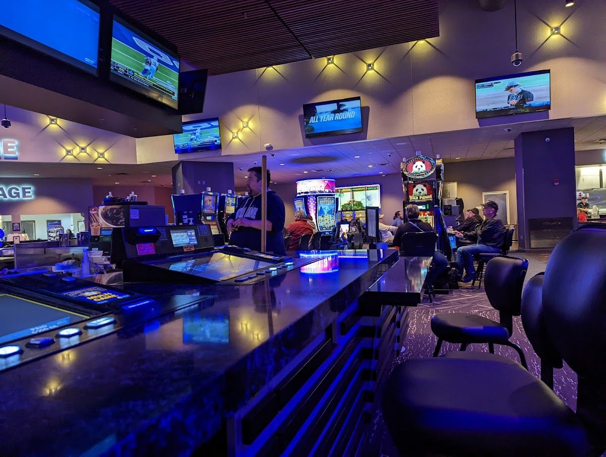 Royal River Casino & Hotel photo 7