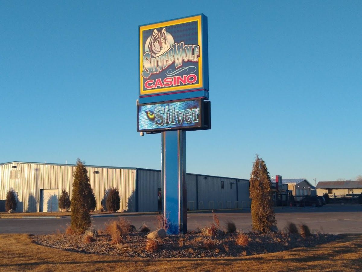 Silverwolf Casino Poker Room photo 5