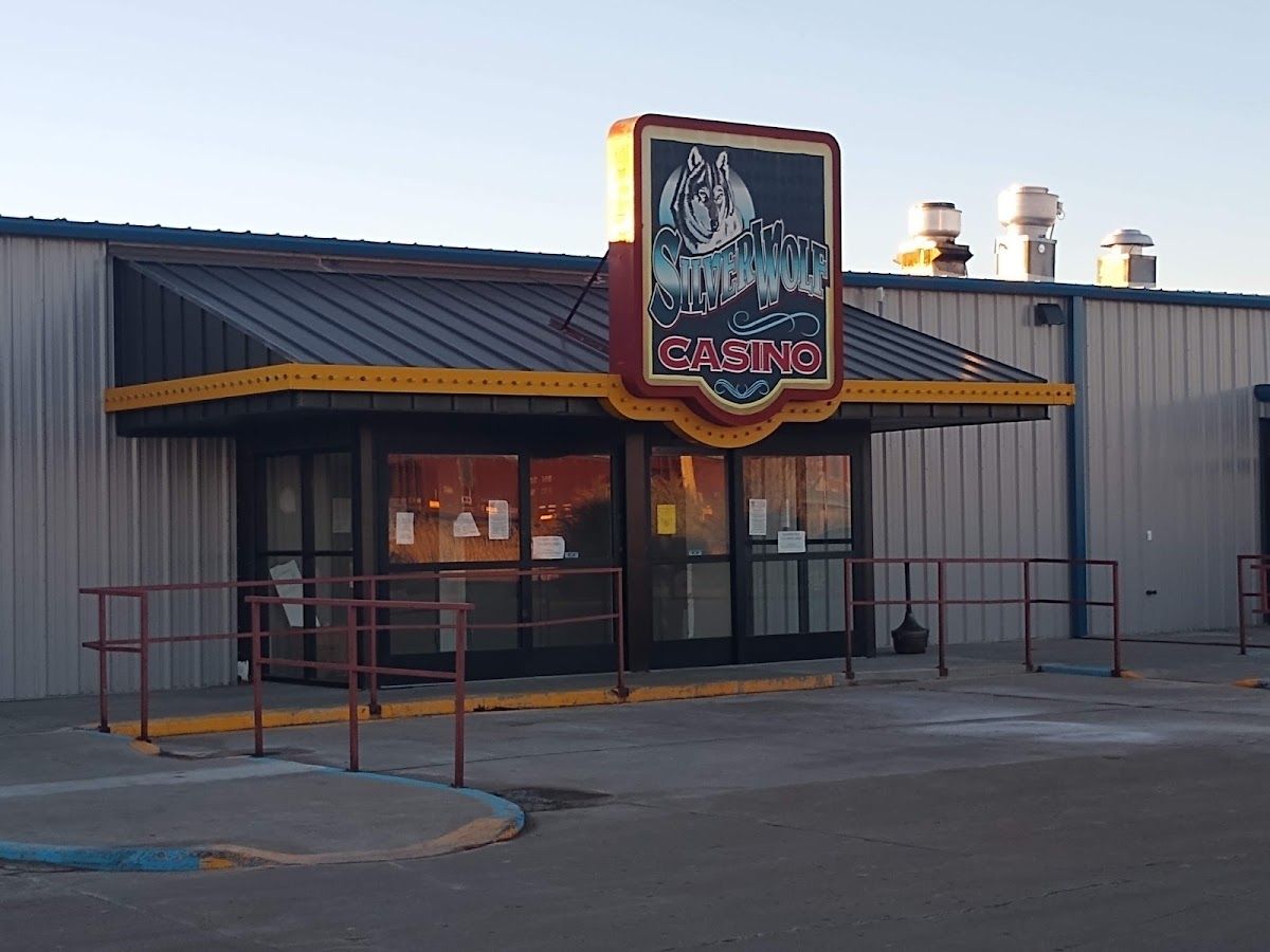 Silverwolf Casino Poker Room photo 10