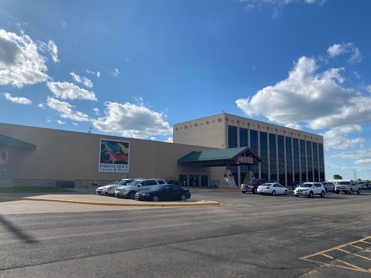 Dakota Sioux Casino & Hotel Poker Room photo 2