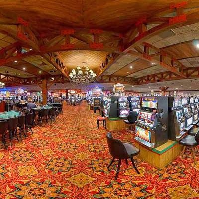 1st Jackpot Casino Tunica Poker Room photo 3