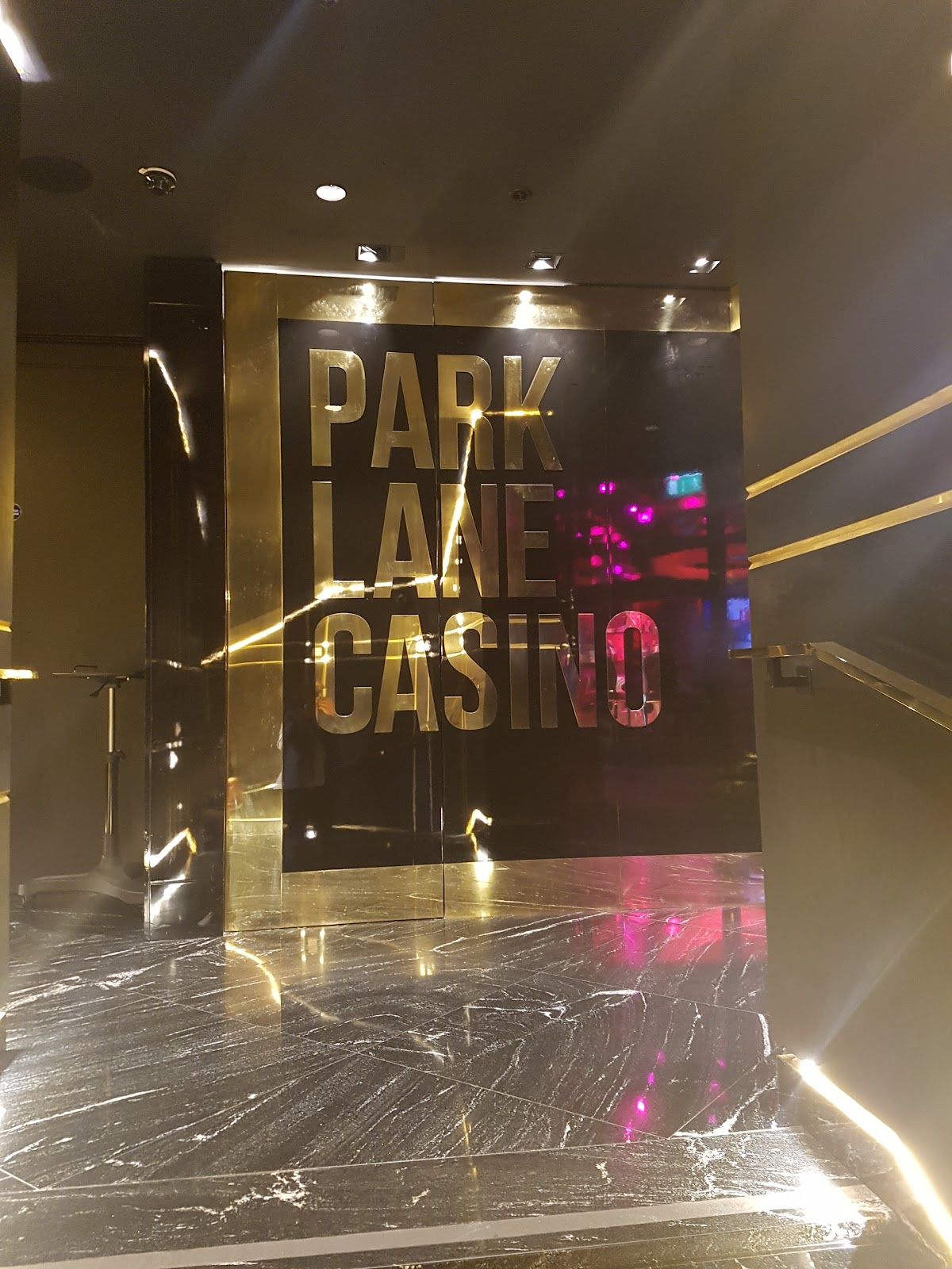 Park Lane Club photo 7