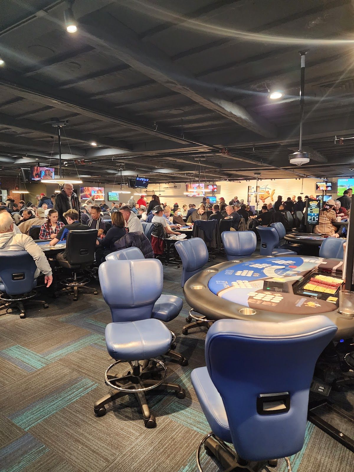 Chasers Poker Room & Casino photo 4