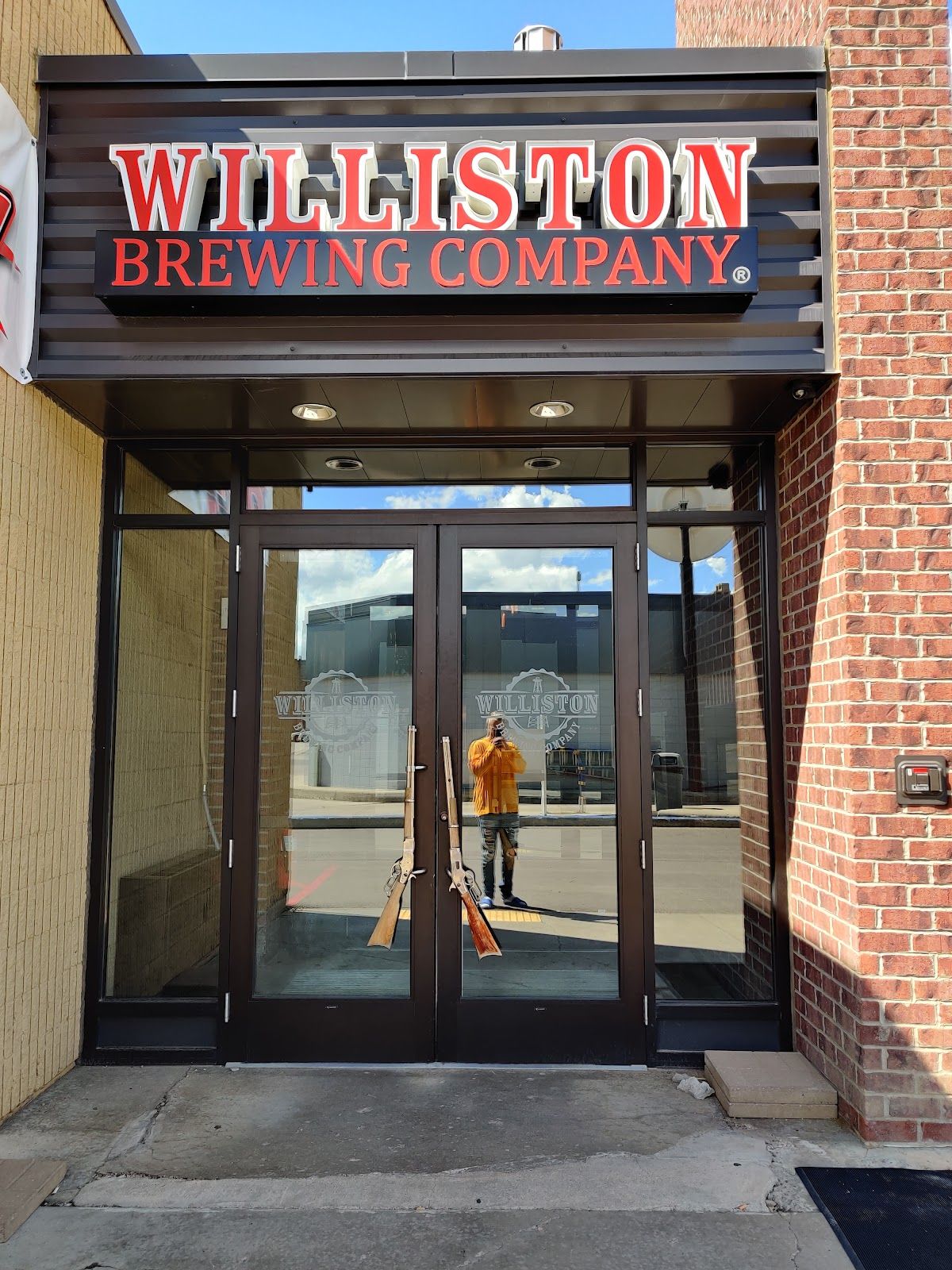 Williston Brewing Slots photo 4