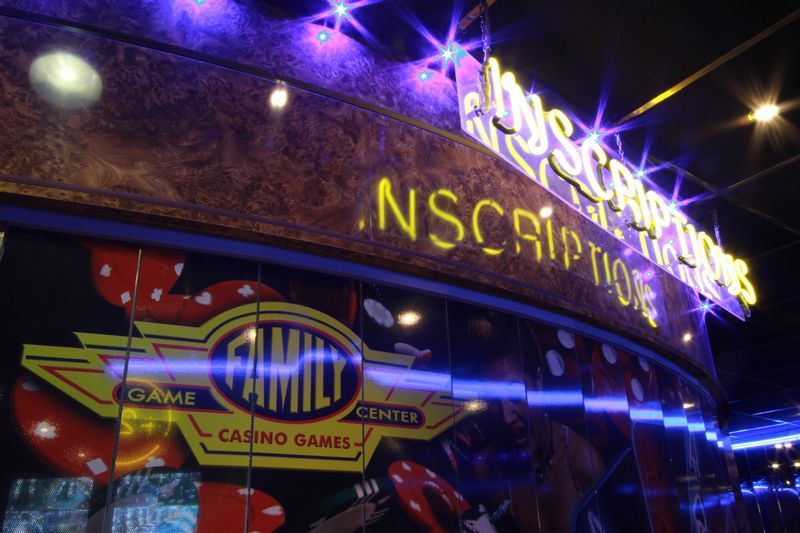 Family Game Center photo 4
