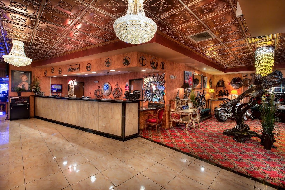 Prospector Hotel & Gambling Hall photo 8