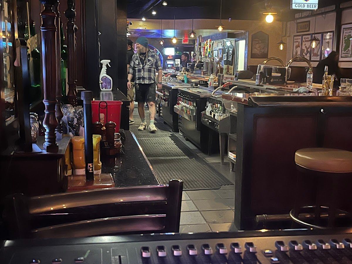 Dempsey's Public House Slots photo 5