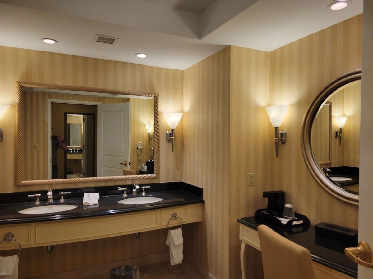 Resorts Casino Hotel – Poker photo 4