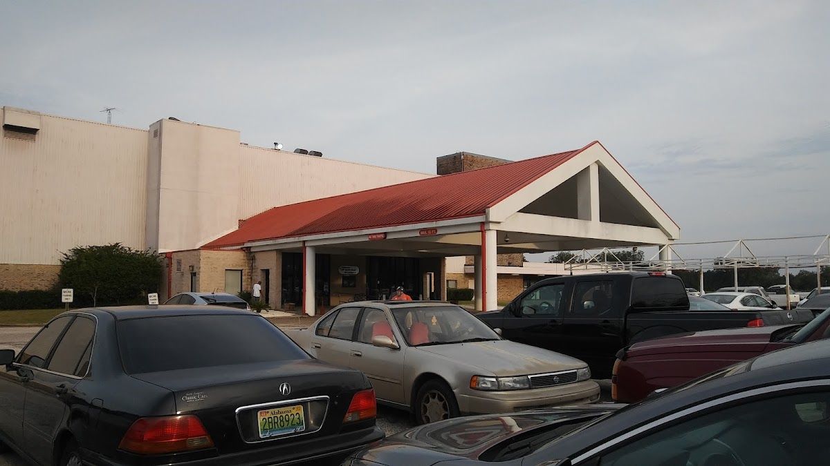 Mobile Greyhound Park photo 2