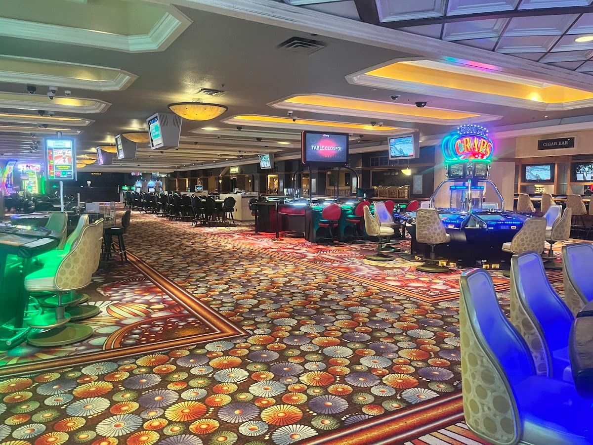 Wendover Nugget Hotel & Casino photo 5