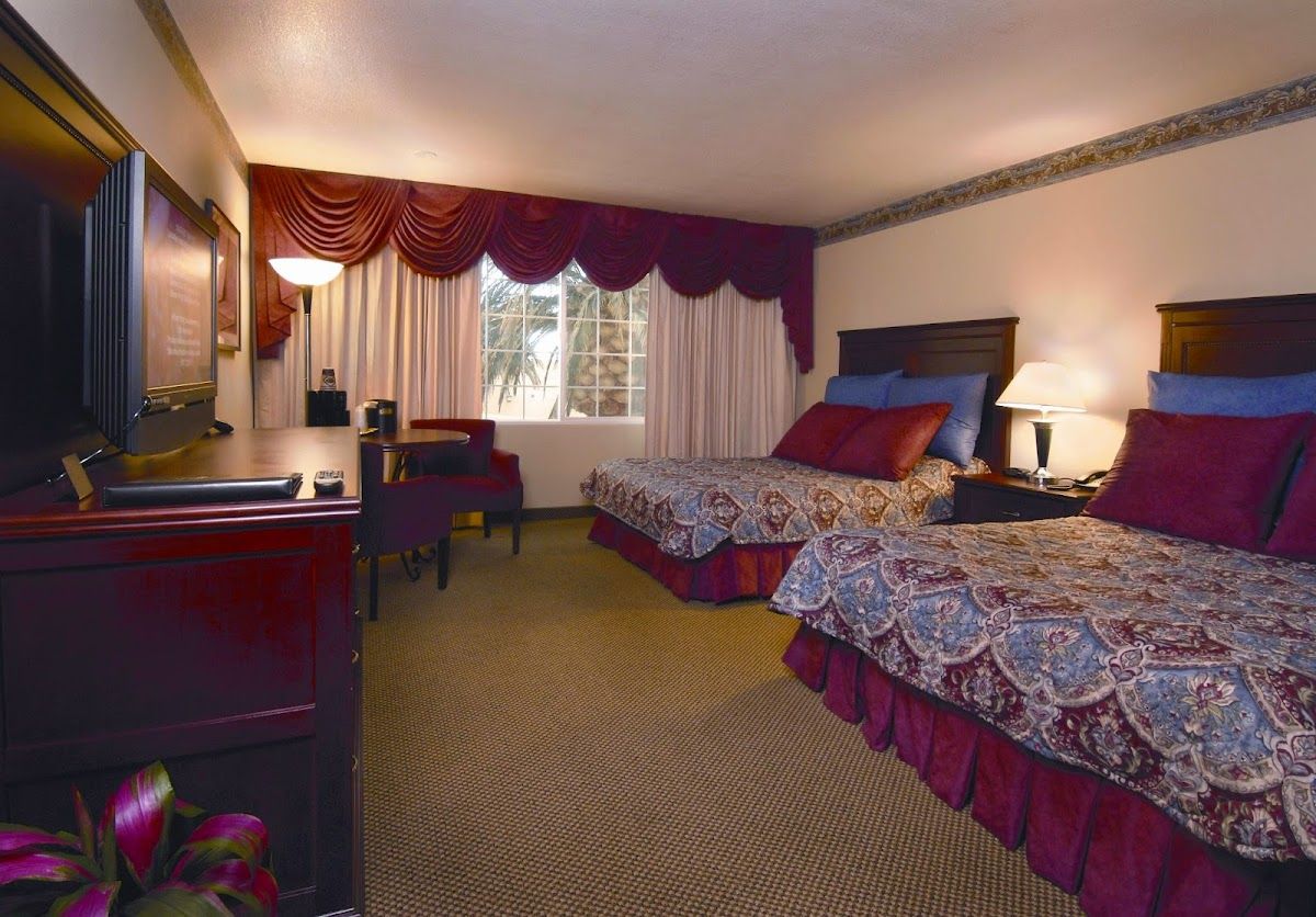 Wendover Nugget Hotel & Casino photo 8