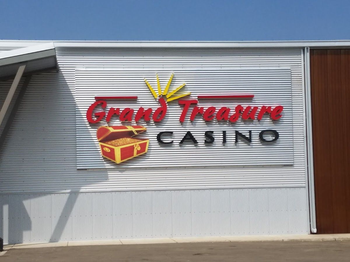 Grand Treasure Casino photo 4