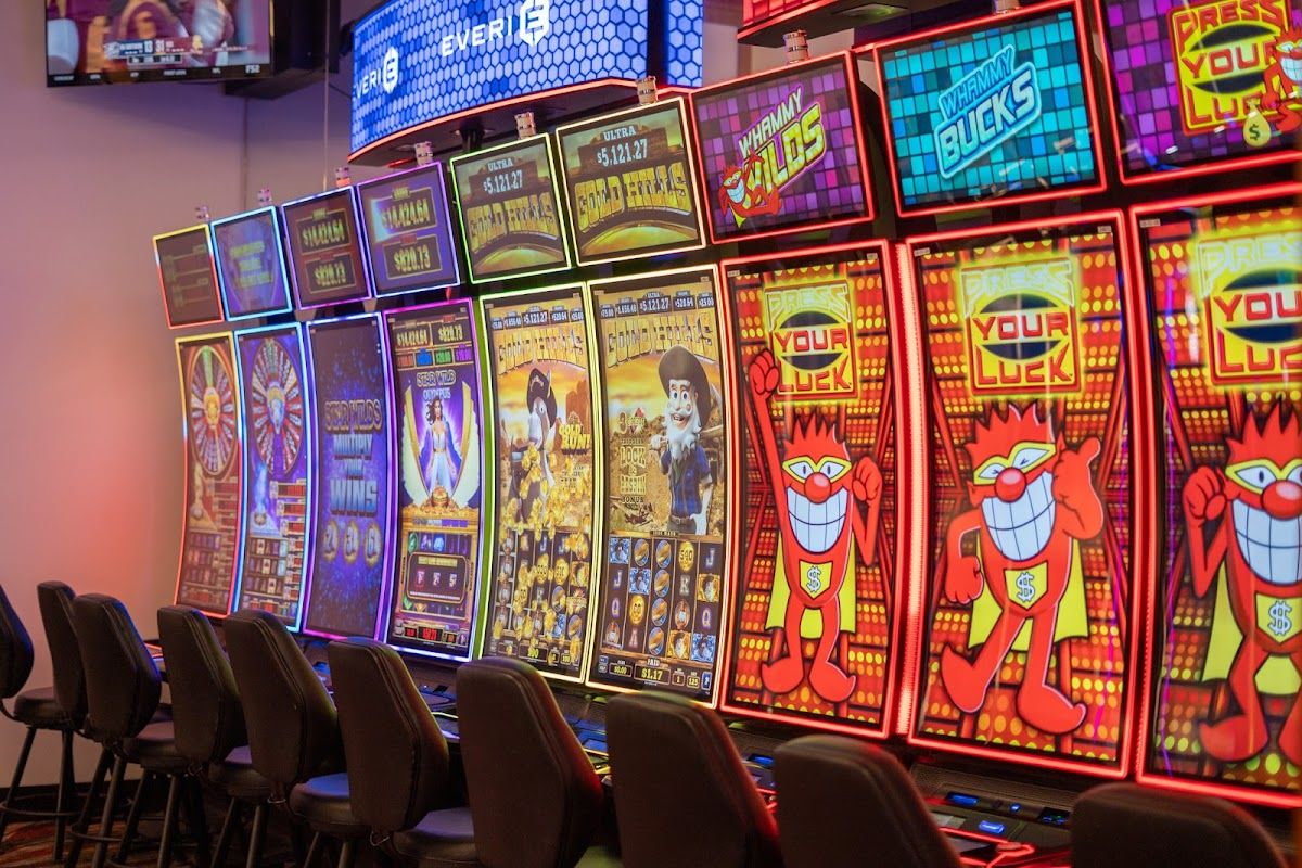Red Hawk Casino Poker Room photo 5
