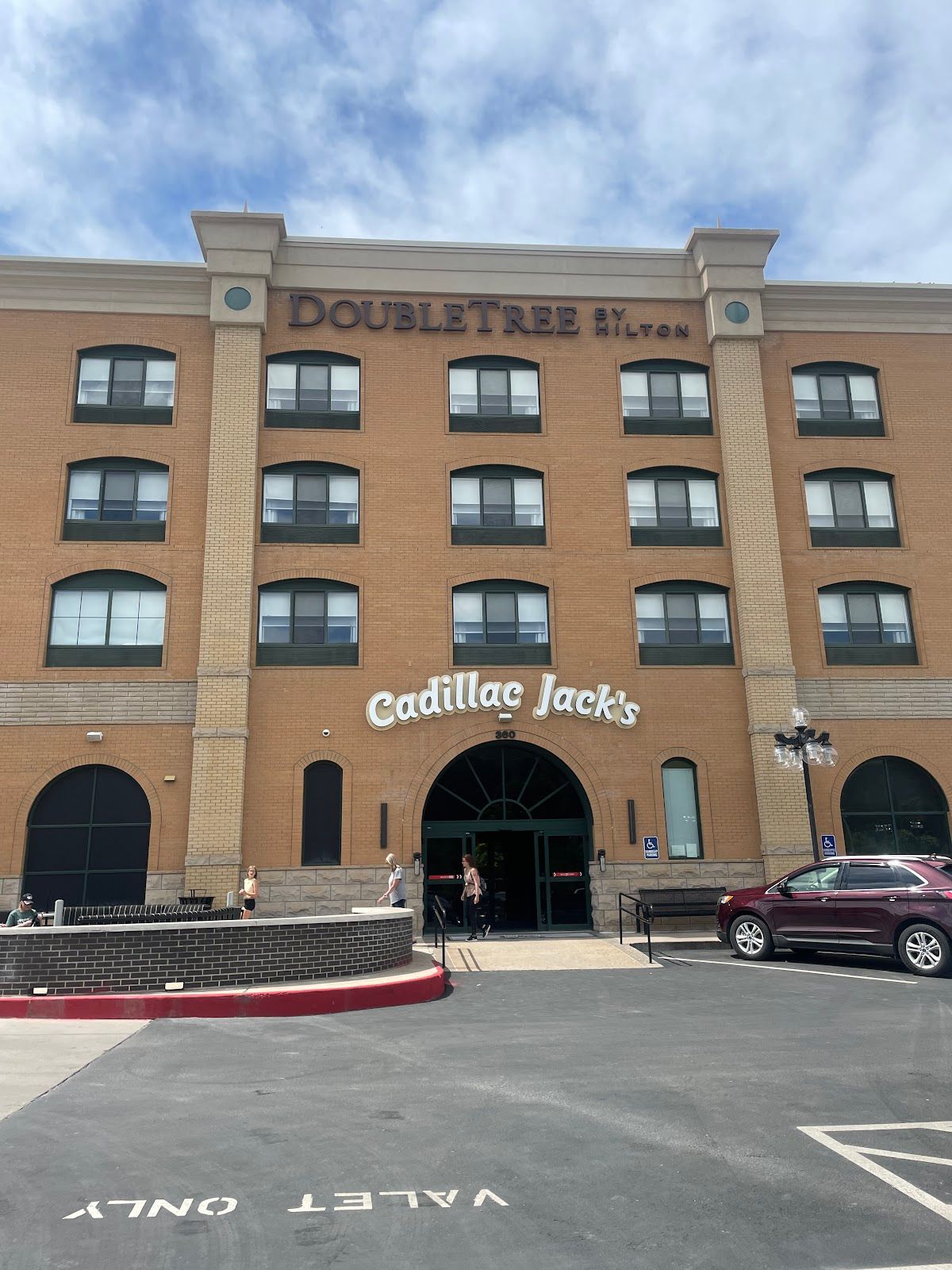 Cadillac Jack's Gaming Resort photo 5