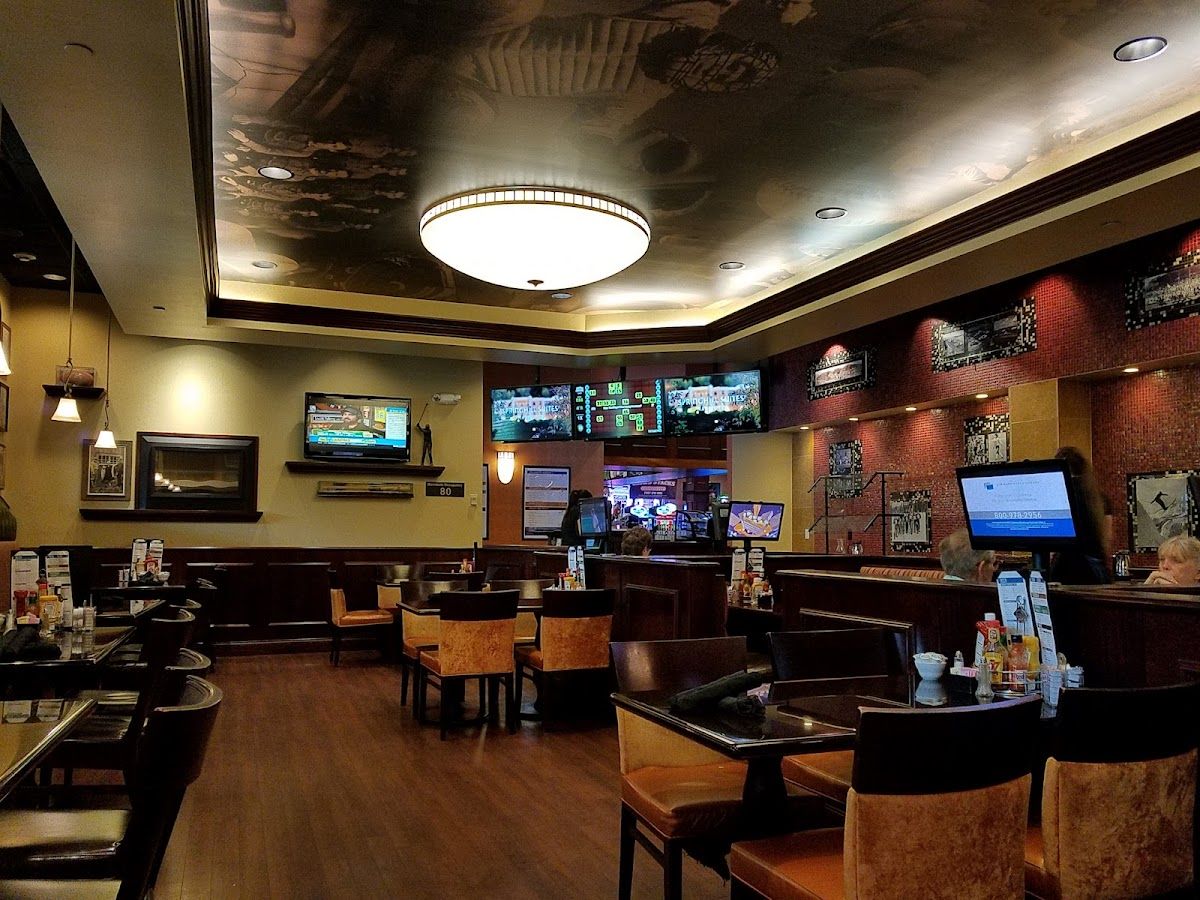 Cadillac Jack's Gaming Resort photo 8