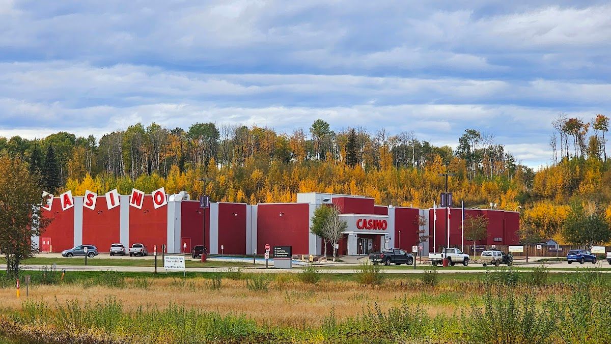 Eagle River Casino & Travel Plaza – Poker photo 4