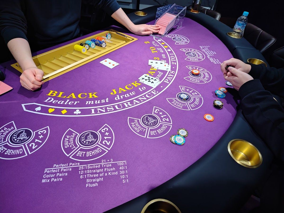 CASINO BAR BELLUNA アミューズメントカジノ photo 2