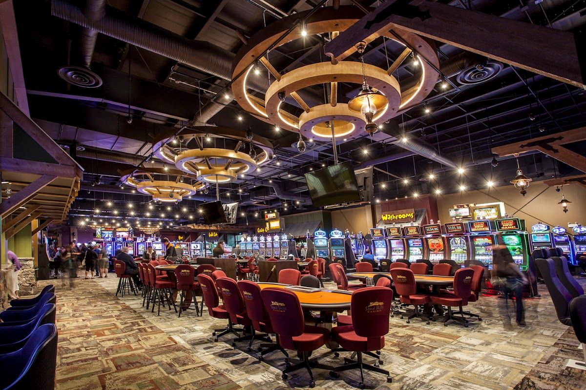 Sand Hills Casino - Casino in Carberry, Canada